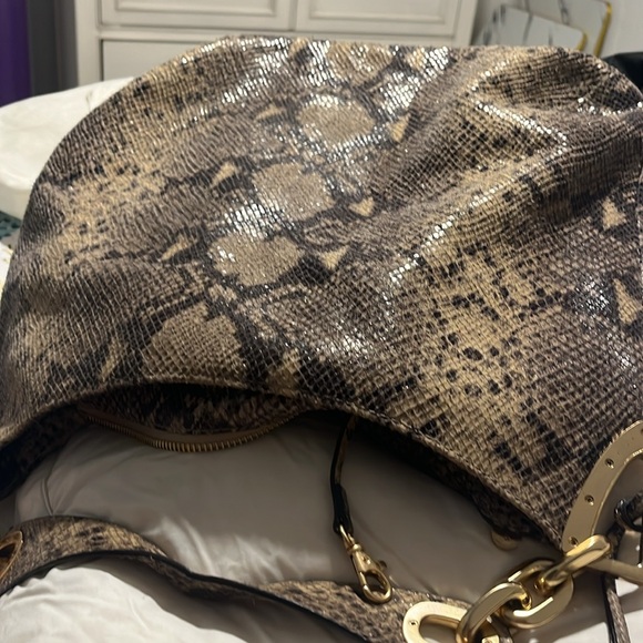 Purse - Picture 8 of 8